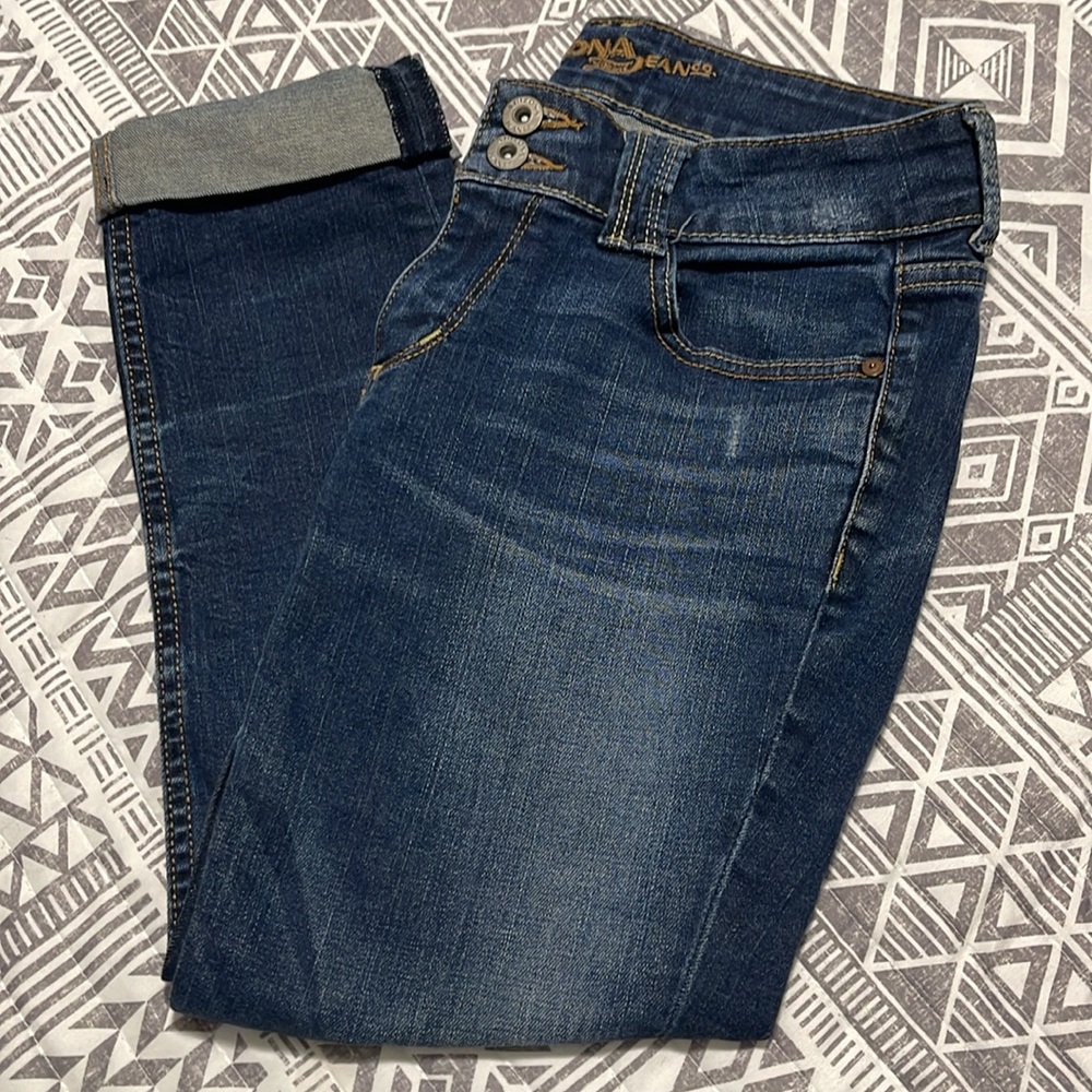 Arizona Jean Co Blue Denim Jean Capris Size 5 Cuffed Medium-Dark Wash